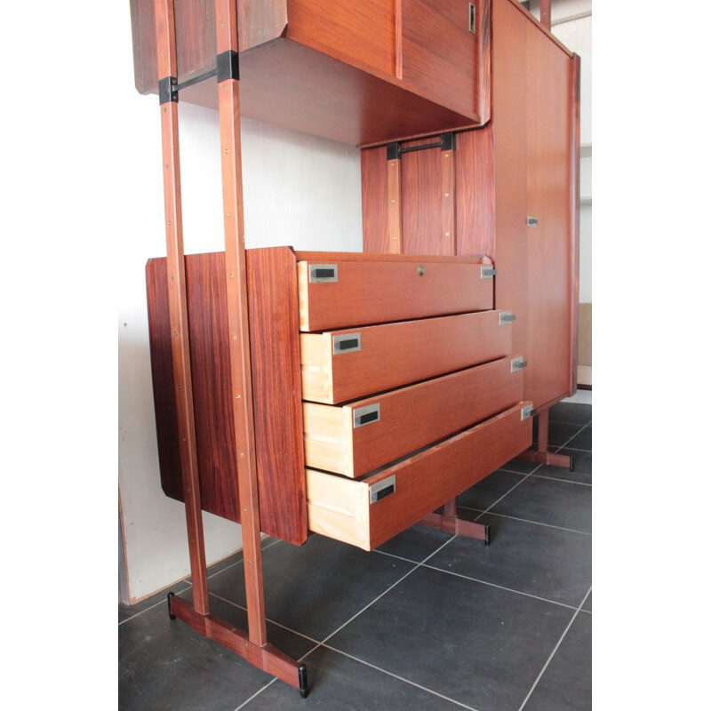 Modular vintage wall shelving system