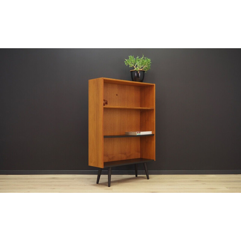 Vintage bookcase in teak, Danish design, 1960