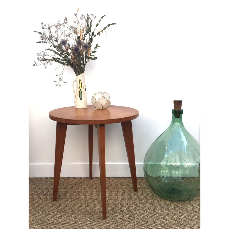 Vintage round coffee table in solid oak