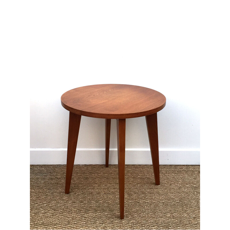 Vintage round coffee table in solid oak