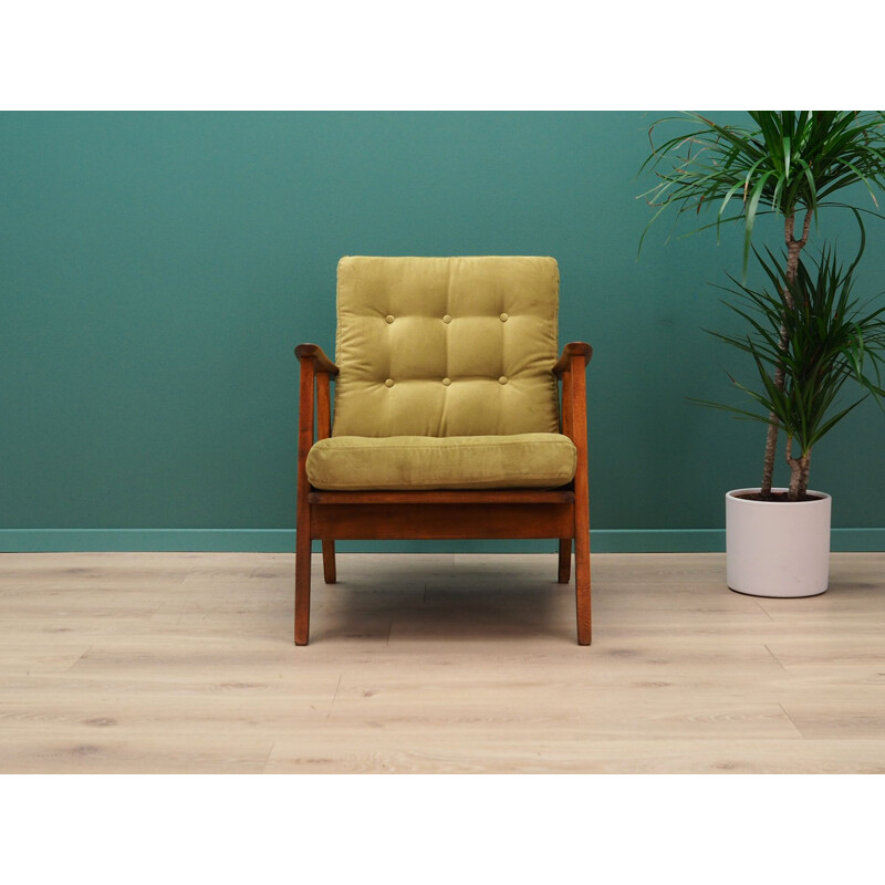 Vintage scandinavian armchair in green velvet 1960