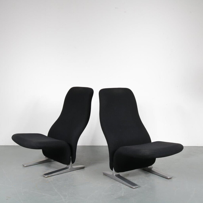 Vintage pair of Concorde chair by Pierre PAULIN for Artifort 1970