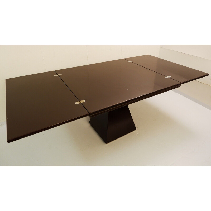 Vintage "Chelsie" Extendable Italian Brown Lacquered Table By Vittorio Introini