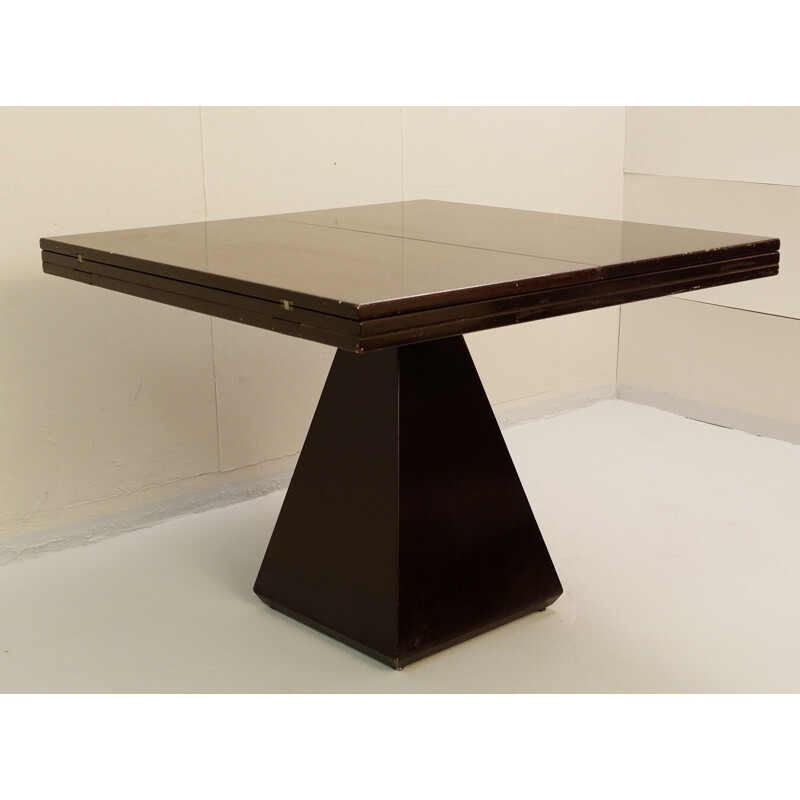 Vintage "Chelsie" Extendable Italian Brown Lacquered Table By Vittorio Introini
