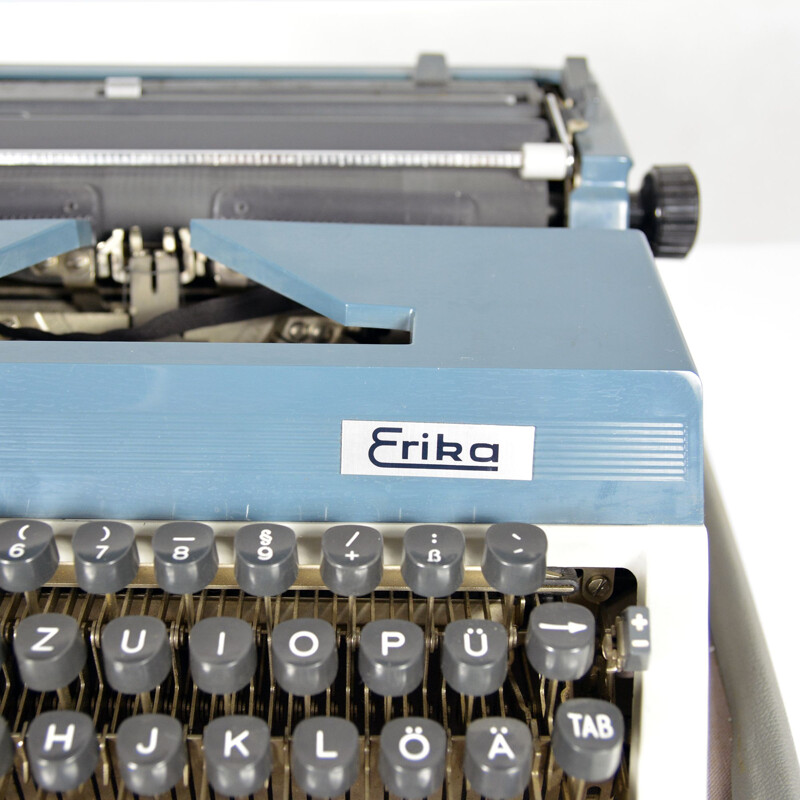 Vintage Suitcase typewriter model 3040 by Erika, Germany, 1971