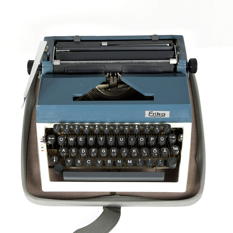 Vintage Suitcase typewriter model 3040 by Erika, Germany, 1971