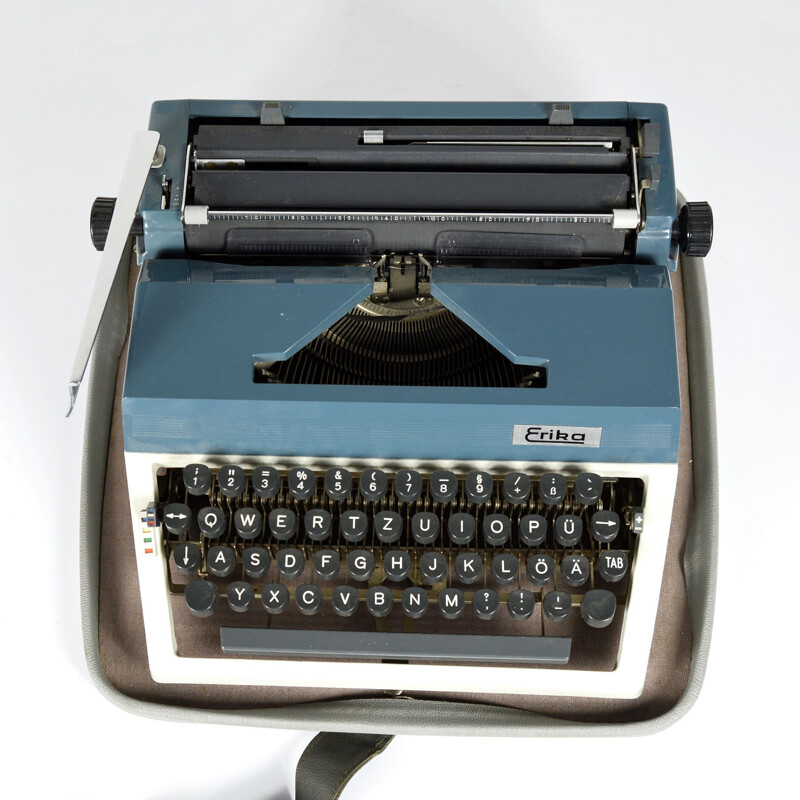 Vintage Suitcase typewriter model 3040 by Erika, Germany, 1971