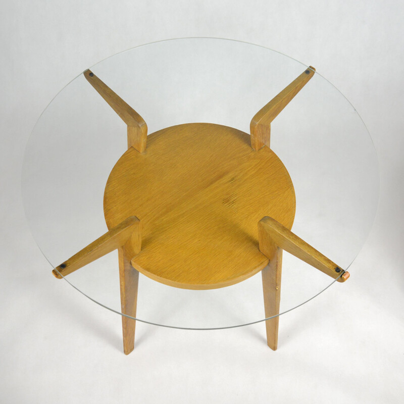 Table basse ronde vintage avec plateau en verre de Jitona, Tchécoslovaquie, 1959