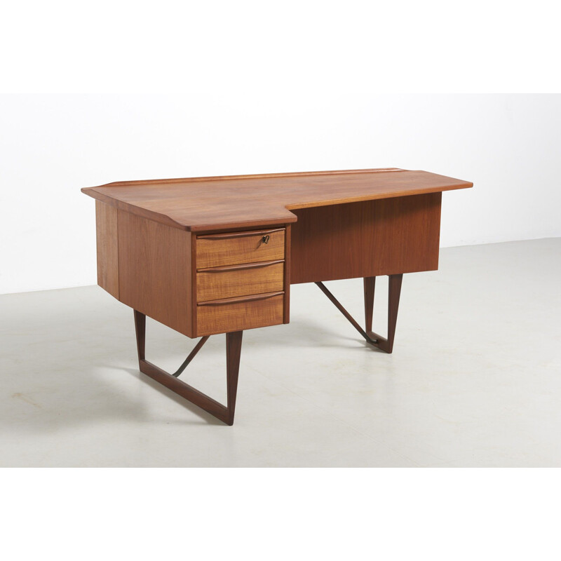 Vintage "boomerang" desk by Peter Løvig Nielsen, 1950s