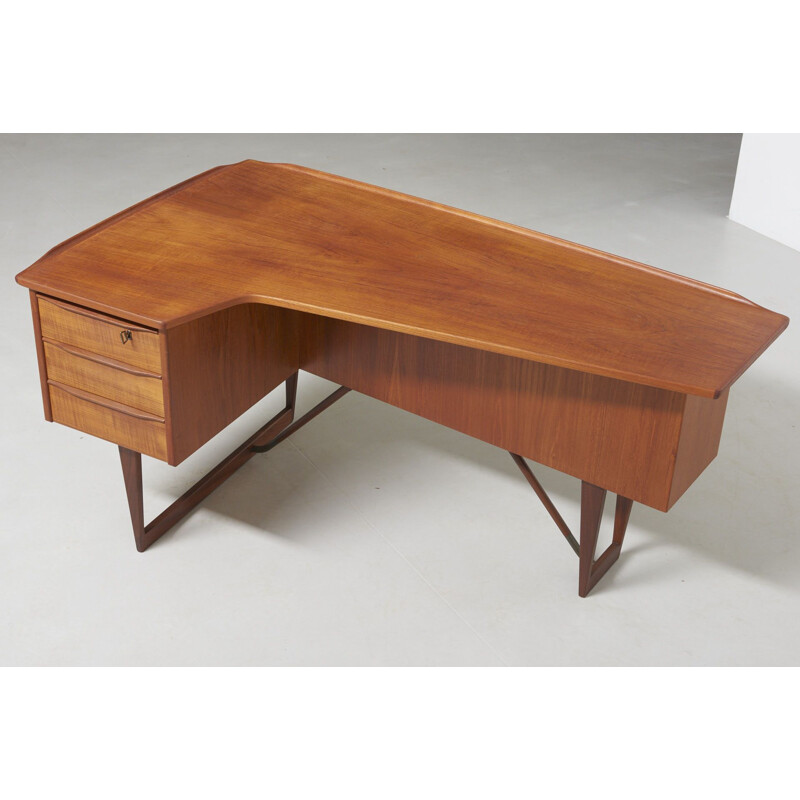 Vintage "boomerang" desk by Peter Løvig Nielsen, 1950s