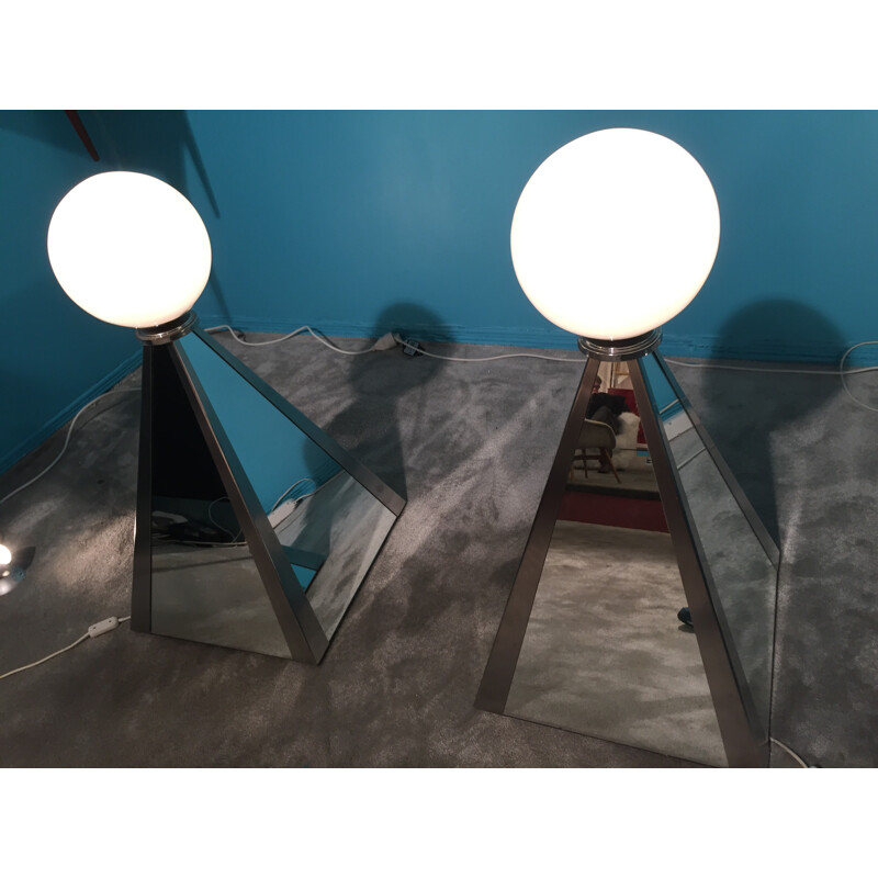 Pair of pyramidal mirror and steel lamps - 1970s