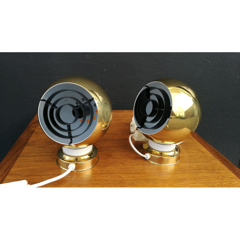 Pair of vintage magnetic wall lights "Magnetlampan" by Trivselbelysning AB