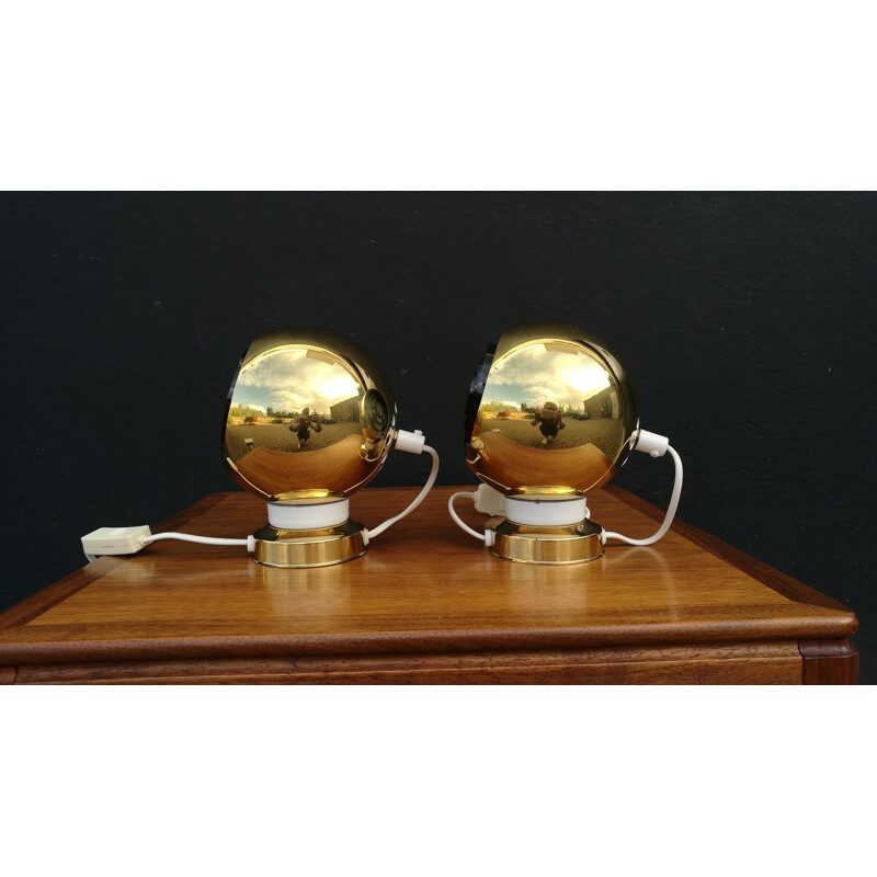 Pair of vintage magnetic wall lights "Magnetlampan" by Trivselbelysning AB