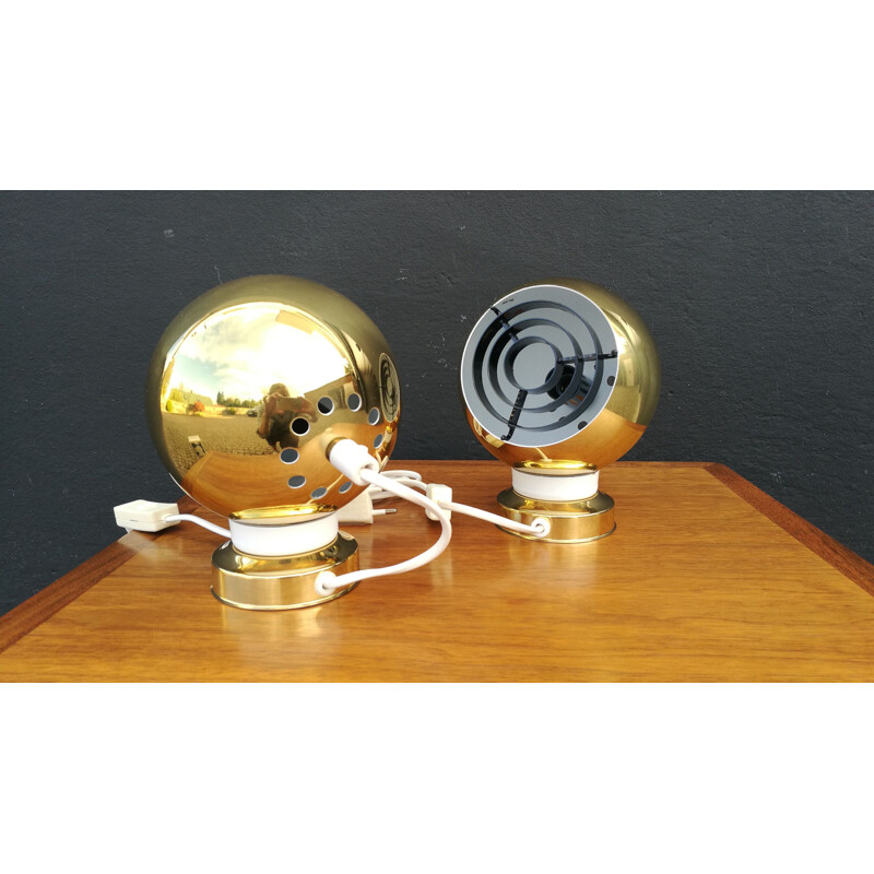 Pair of vintage magnetic wall lights "Magnetlampan" by Trivselbelysning AB