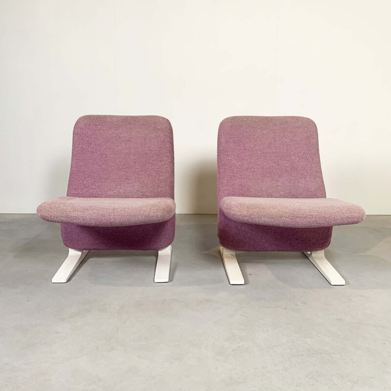 Vintage pair of lilac Concorde Easy Chairs by Pierre Paulin for Artifort, 1960s