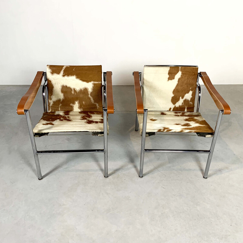 Vintage pair of LC1 armchairs by Le Corbusier for Cassina, 1970s