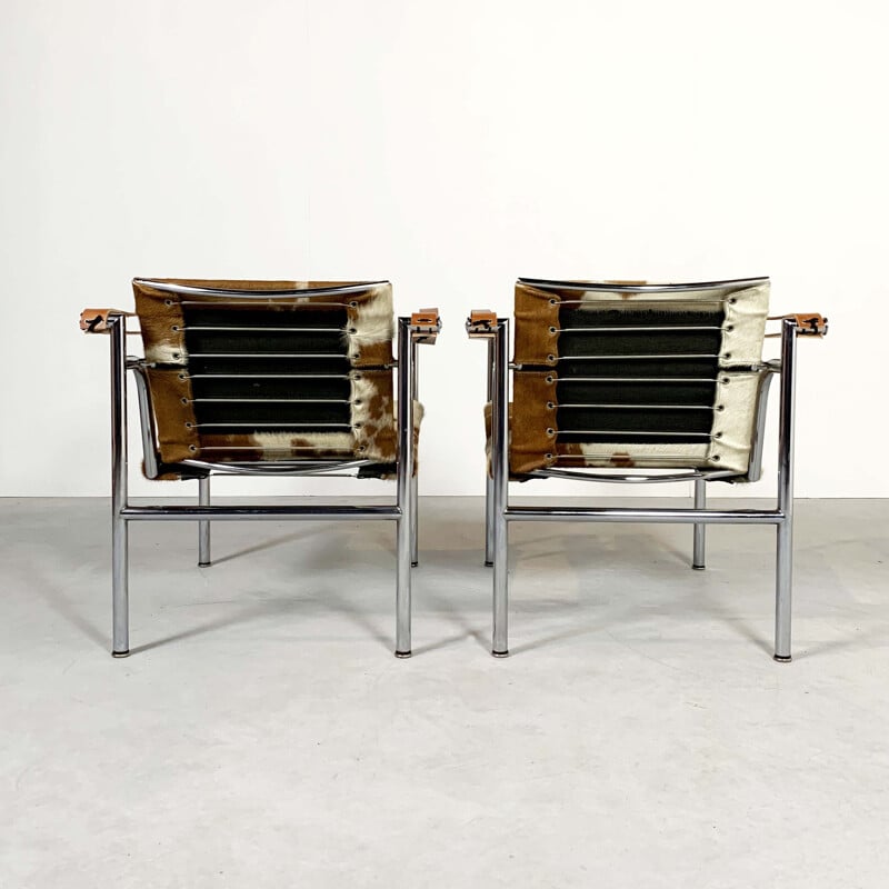 Vintage pair of LC1 armchairs by Le Corbusier for Cassina, 1970s