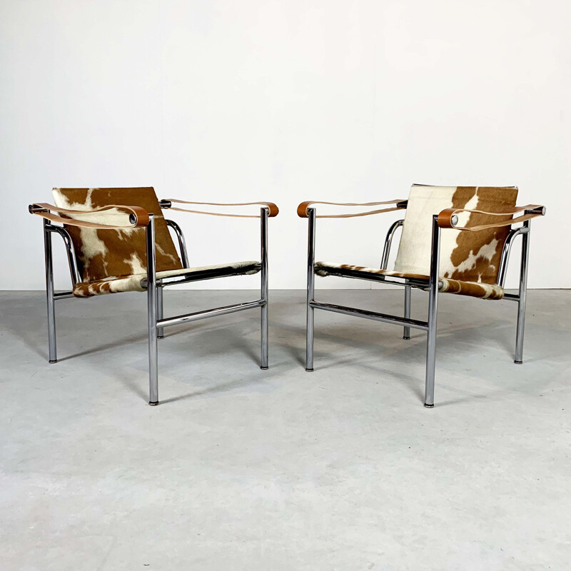 Vintage pair of LC1 armchairs by Le Corbusier for Cassina, 1970s