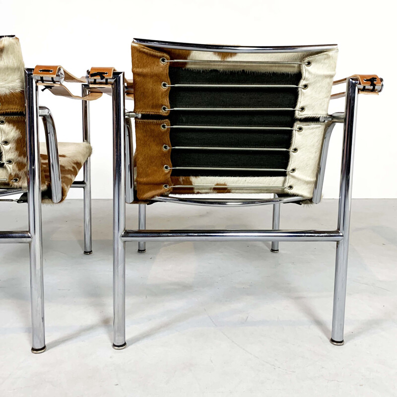 Vintage pair of LC1 armchairs by Le Corbusier for Cassina, 1970s