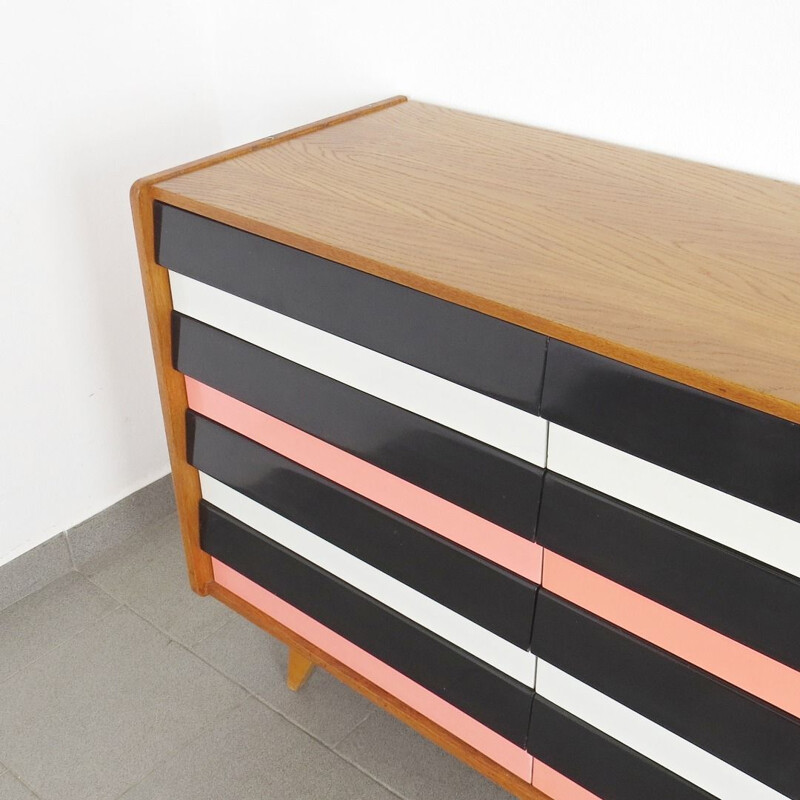 Commode vintage en noir, blanc et rose de Jiri Jiroutek, 1960