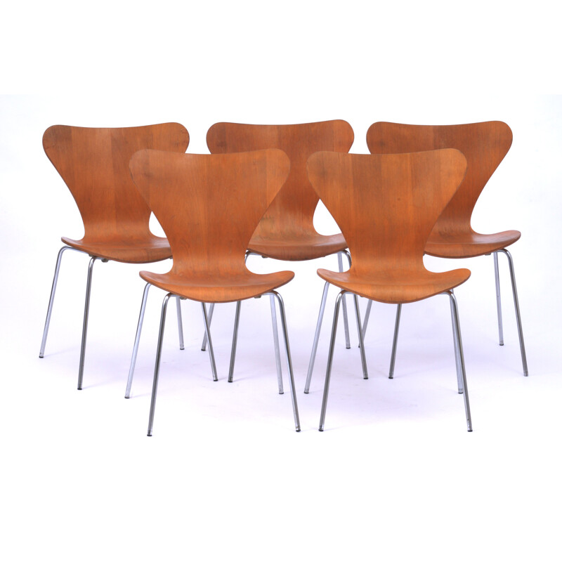 Set of 6 vintage Butterfly chairs series 7 by Arne Jacobsen