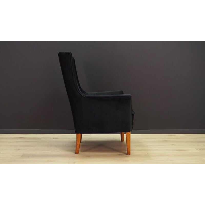Vintage armchair in black velvet, 1960-1970