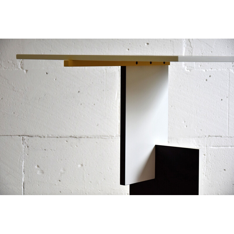 Vintage "Schroeder 1" side table by Gerrit Rietveld for Cassina