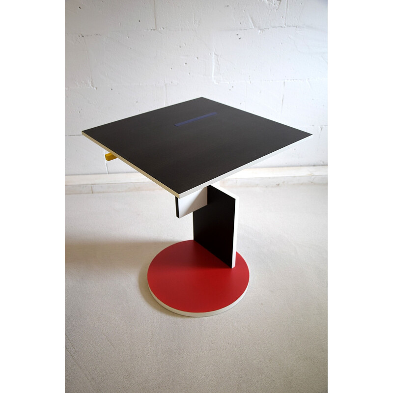 Vintage "Schroeder 1" side table by Gerrit Rietveld for Cassina