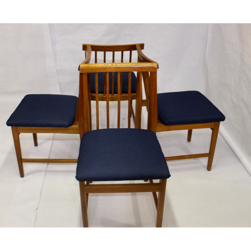 Set of 4 Scandinavian vintage chairs in blue fabric and beech, 1950s