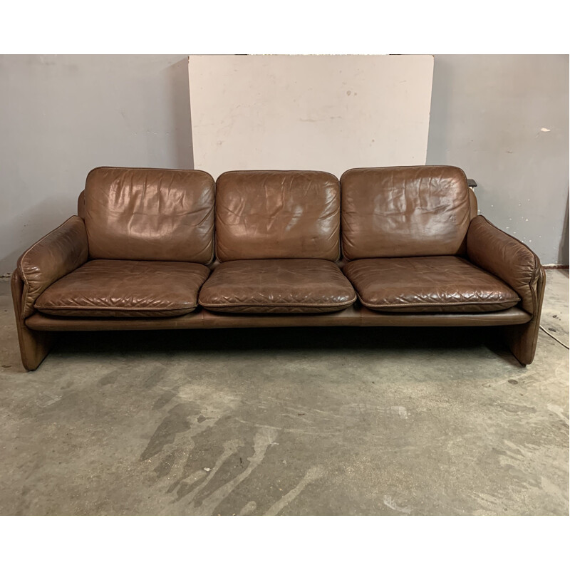 Vintage leather sofa model DS61 by De Sede