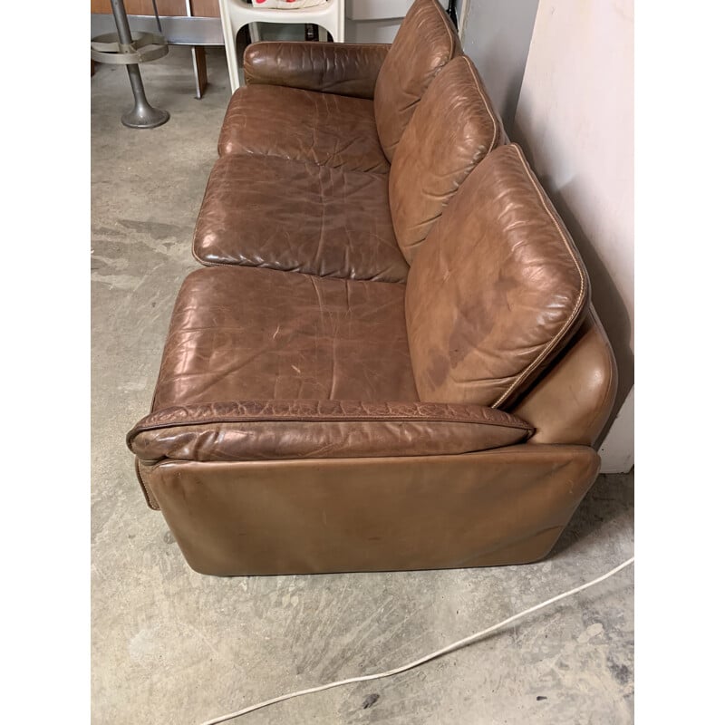 Vintage leather sofa model DS61 by De Sede