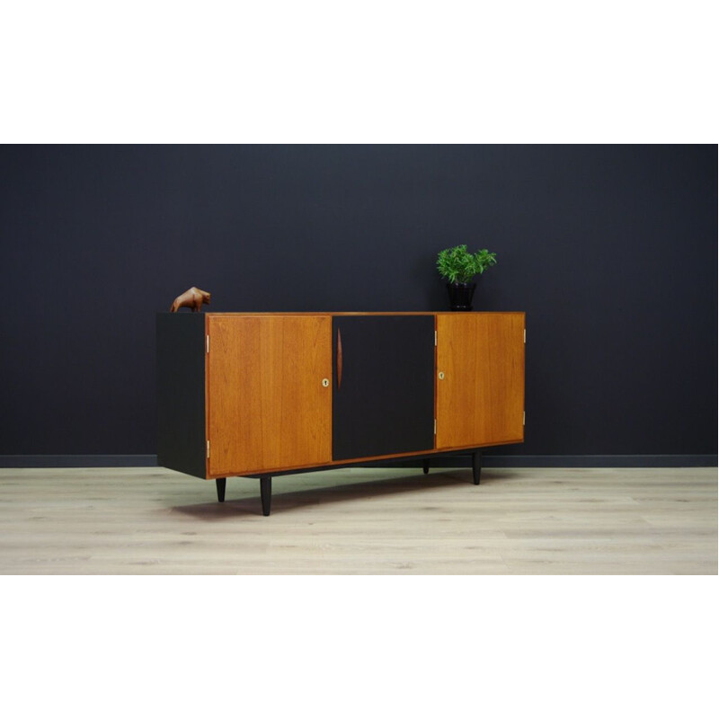 Vintage sideboard in teak with black door, Danish Design, 1960