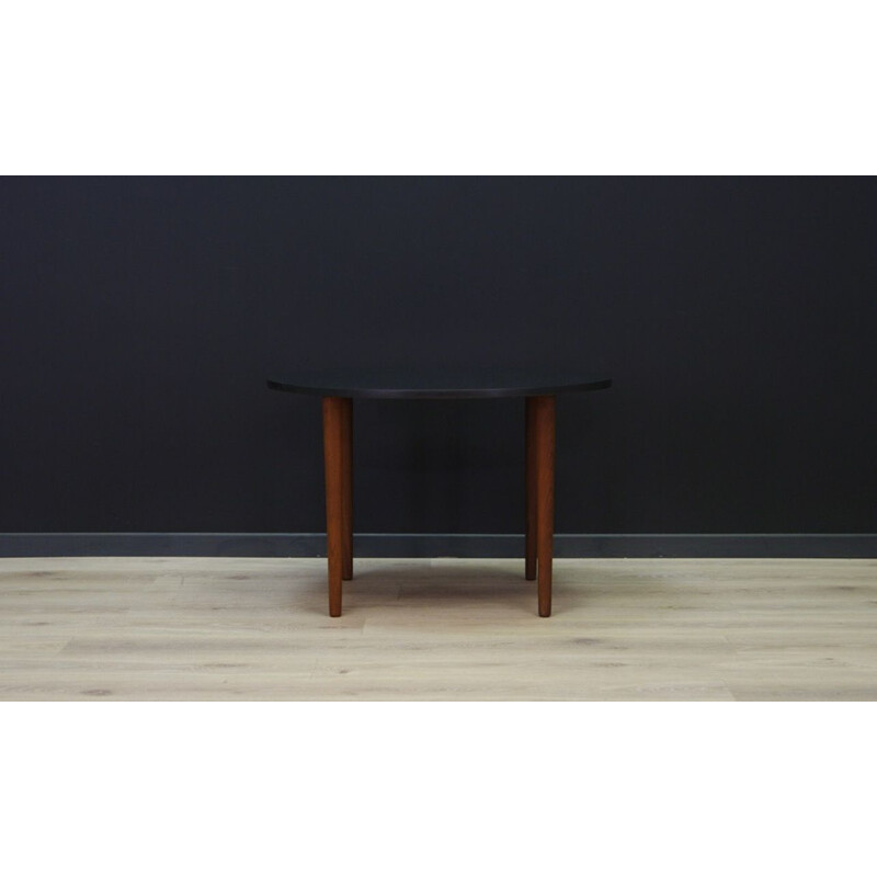 Table basse vintage avec plateau noir, design danois, 1960
