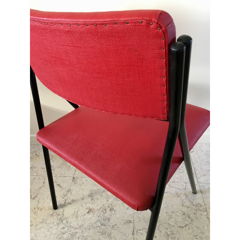 Chaise vintage rouge et noire