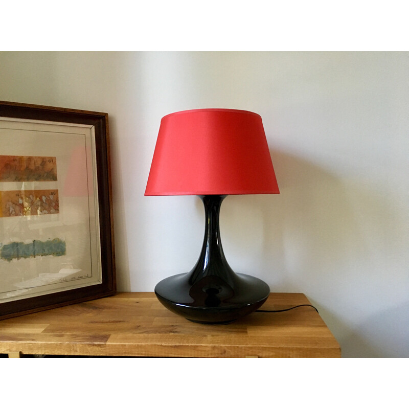 Vintage black and red ceramic lamp