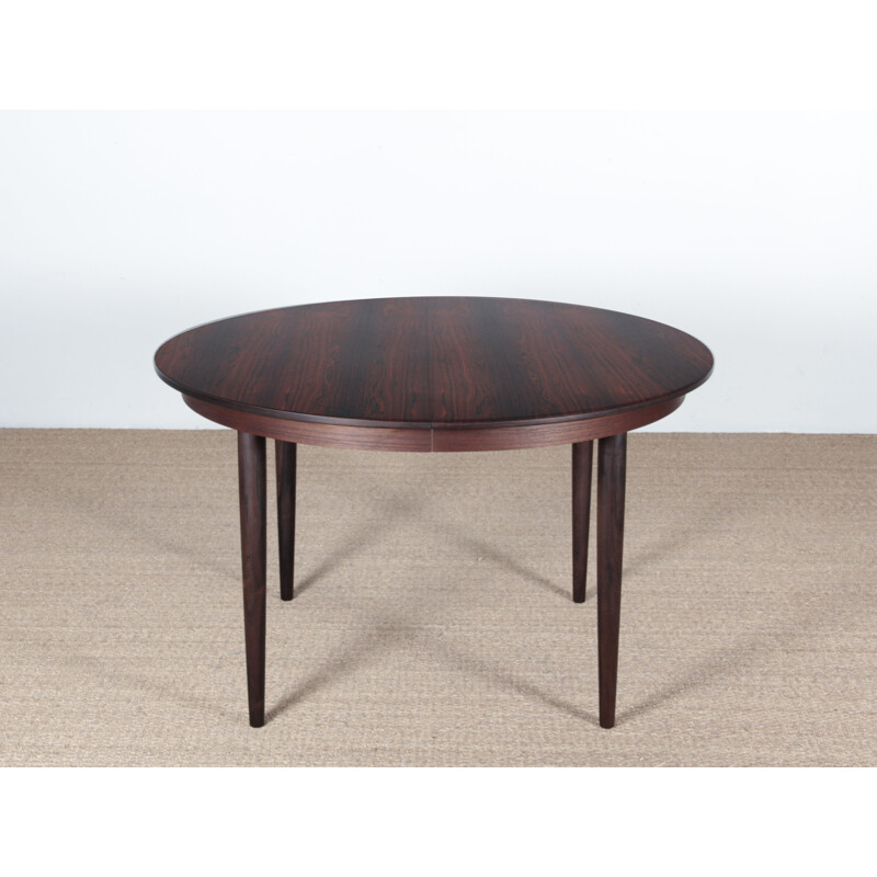 Vintage Scandinavian round dining table in Rio rosewood