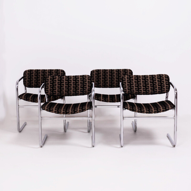 Lot de 4 chaises vintage en tissu brun et noir de Pieff 