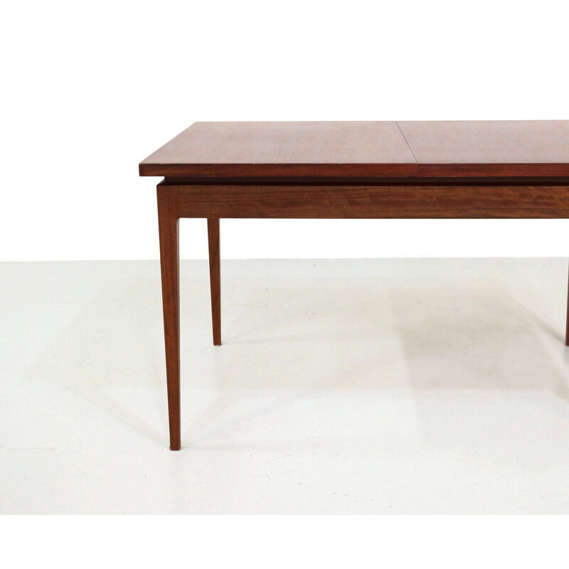Vintage Extendable Rosewood Dining Table