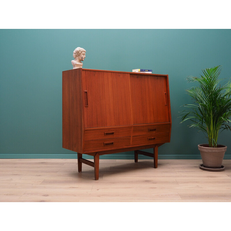 Vintage sideboard in teak by Vemb Mobelfabrik, 1960