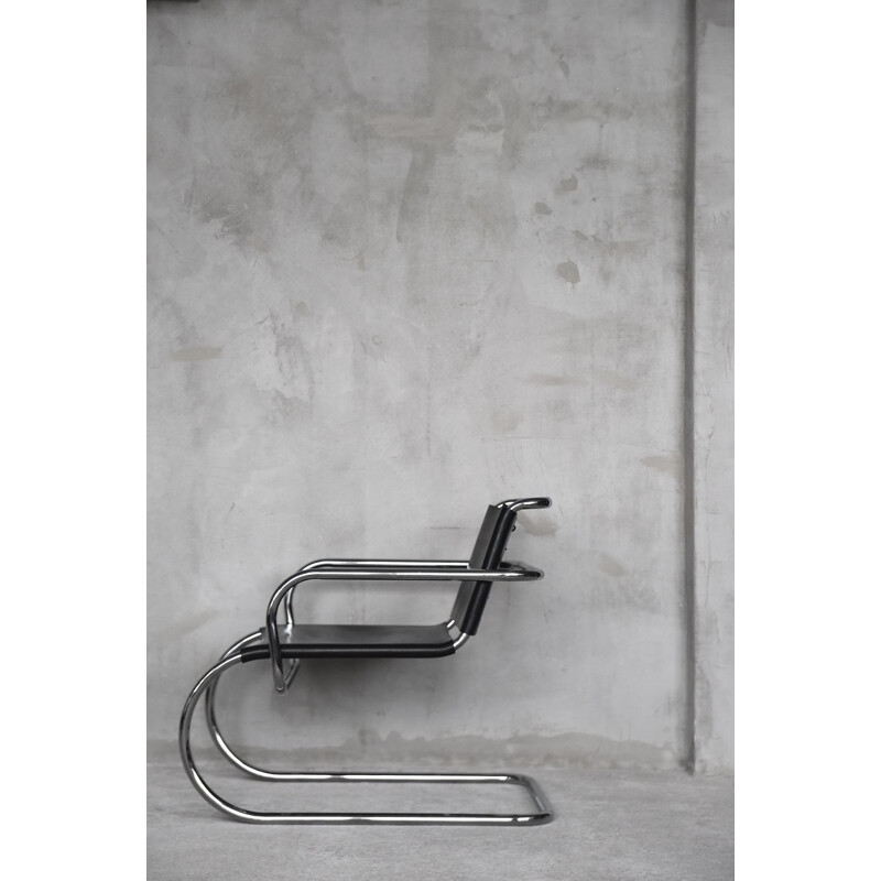 Vintage German leather cantilever chrome-plated tubular steel Bauhaus chair by Franco Albini for Tecta, 1950s