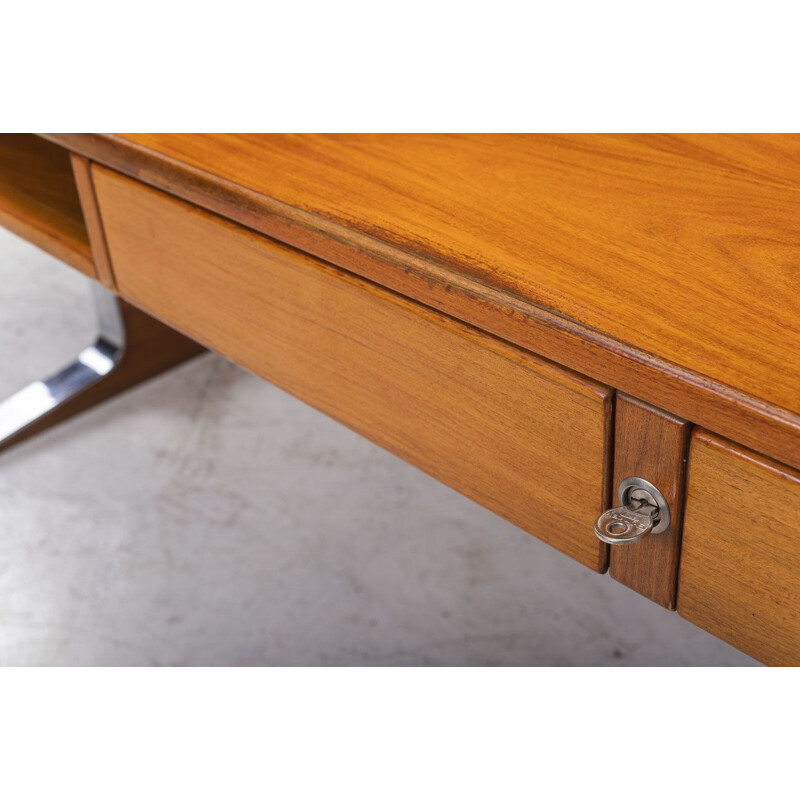 Vintage executive desk in rosewood by Kondor, 1969