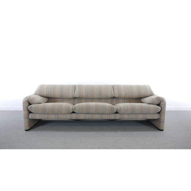 Vintage Maralunga 3-Seat Sofa in striped colored fabric by Vico Magistretti for Cassina 