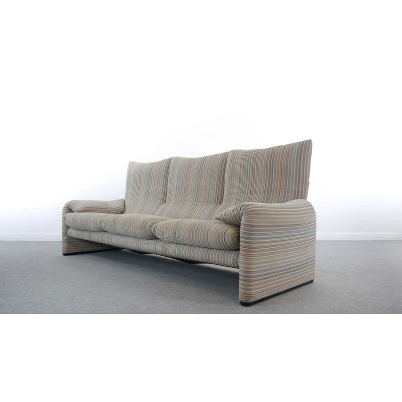 Vintage Maralunga 3-Seat Sofa in striped colored fabric by Vico Magistretti for Cassina 