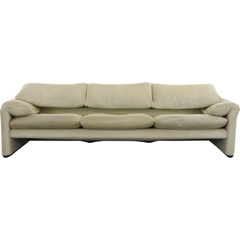 Vintage Maralunga 3-seat sofa in striped beige fabric by Vico Magistretti for Cassina 