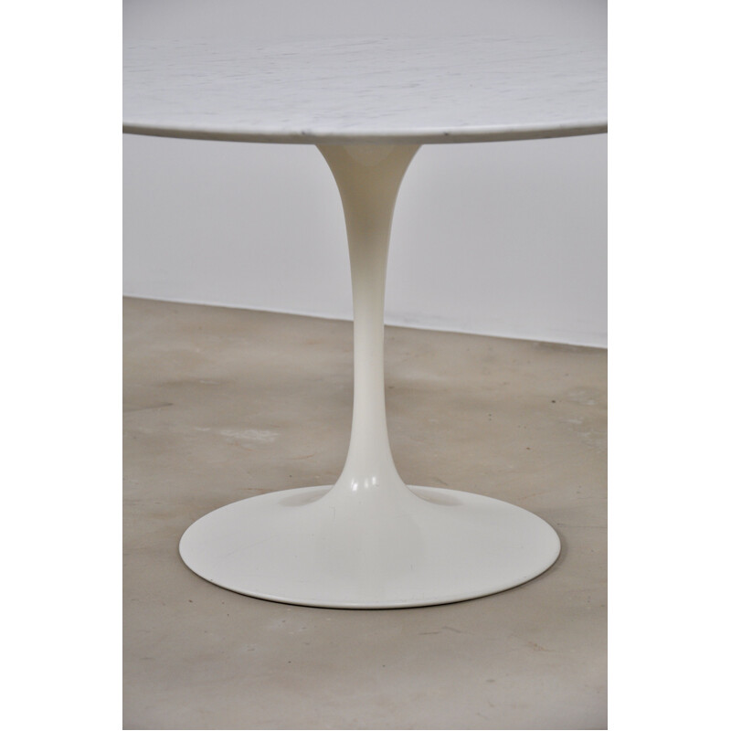 Vintage carrara marble table by Eero Saarinen, 1960s