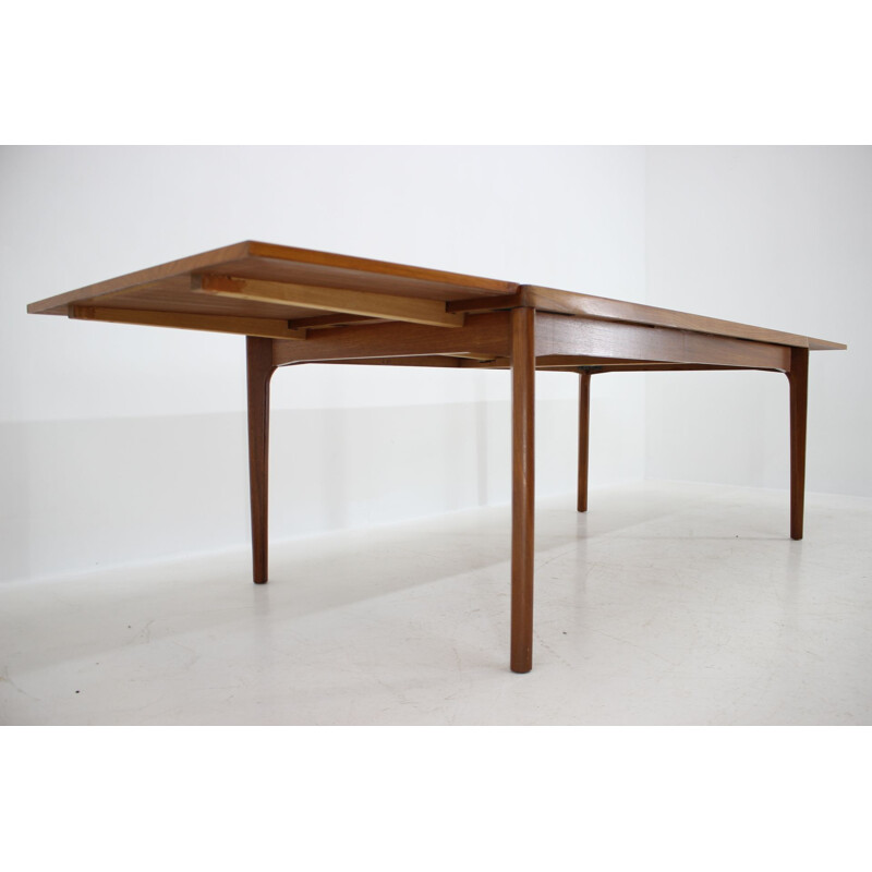 Vintage Teak Extendable Dining Table by Henning Kjærnulf for Vejle Mobelfabrik, 1960s