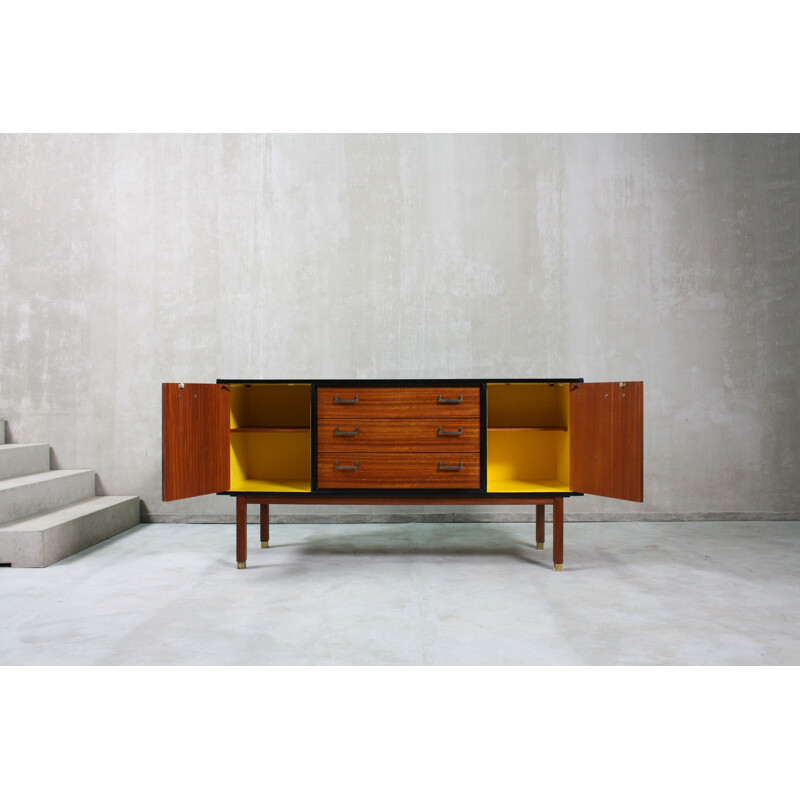 Vintage wooden sideboard y G-Plan, 1960s