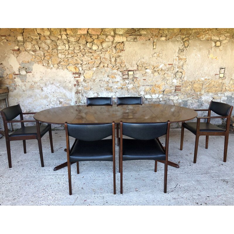 Scandinavian extensible rosewood dining table by CJ Rosengaarden 1960