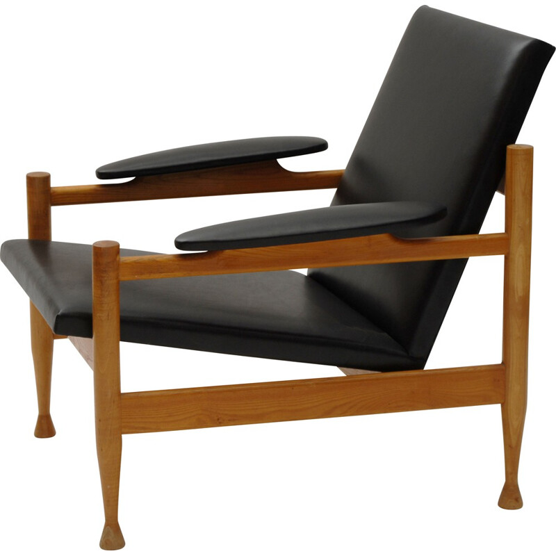 Czechoslovakia Interiér Praha armchair in beechwood and leather - 1968