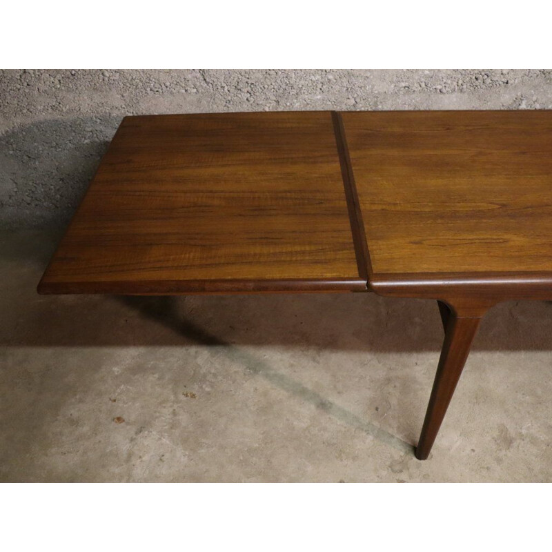 Scandinavian extensible teak dining table Samcom 1960